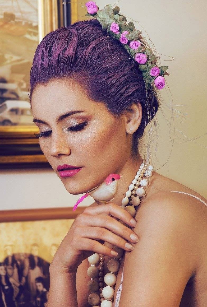 Produ: Makeup & Hair